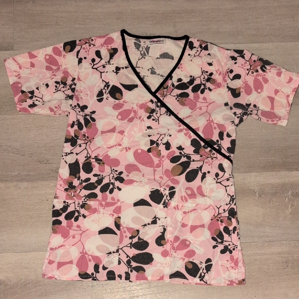 Jasco Uniforms Floral/Botanical Print Scrub Top - Size XS